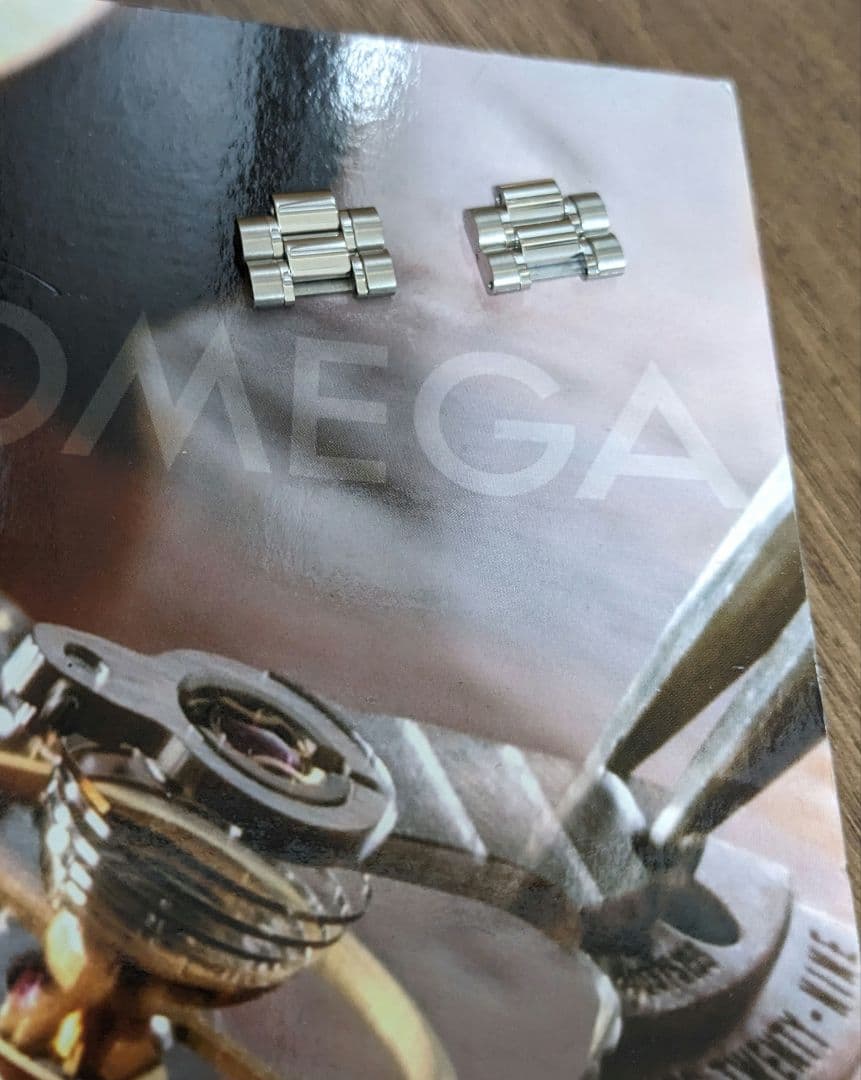 オメガ　スピードマスター　バンドコマ 3510.50　約16ｍｍ　4駒セット売り