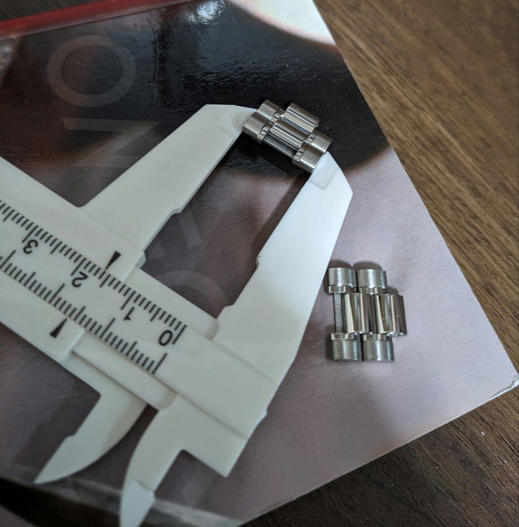 オメガ　スピードマスター　バンドコマ 3510.50　約16ｍｍ　4駒セット売り