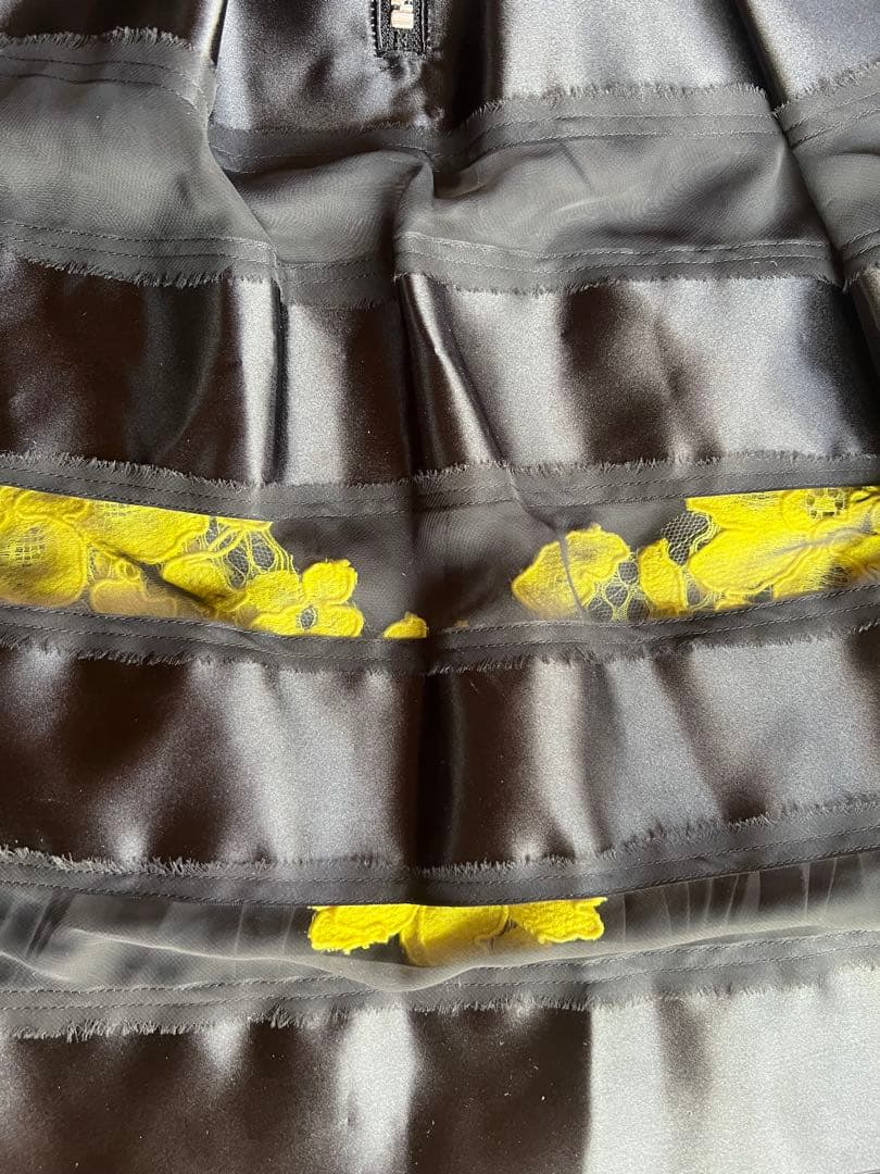 sacai 】サカイ スカート 異素材ミックス 黄色 黒 クリスマスに