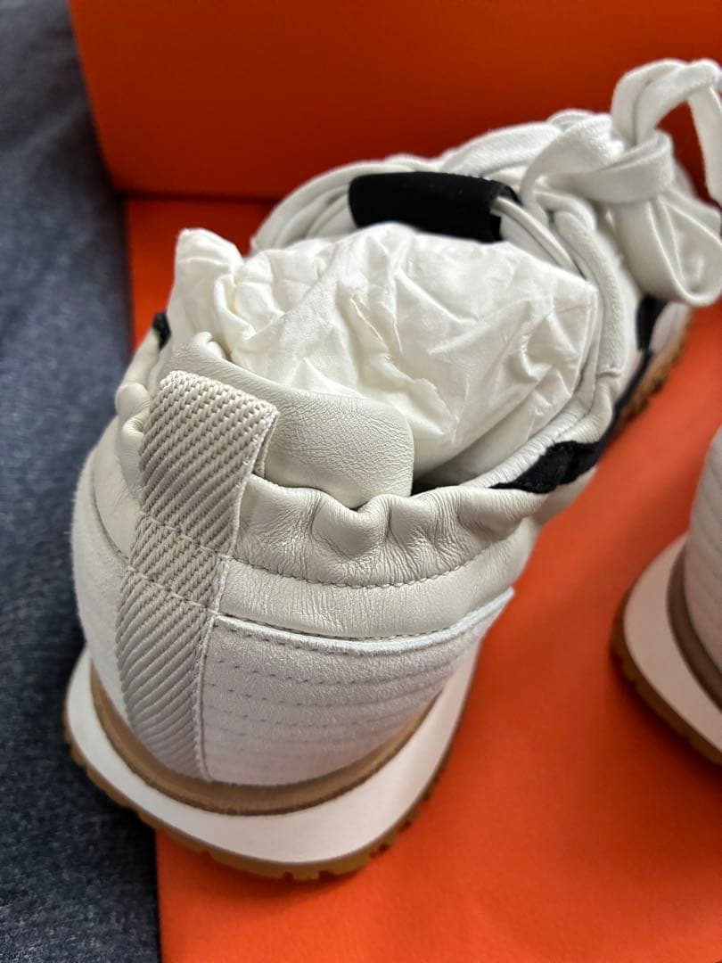 エルメス☆最新スニーカー【ジェット】☆人気ホワイト☆定価19万 正規 新品 格安