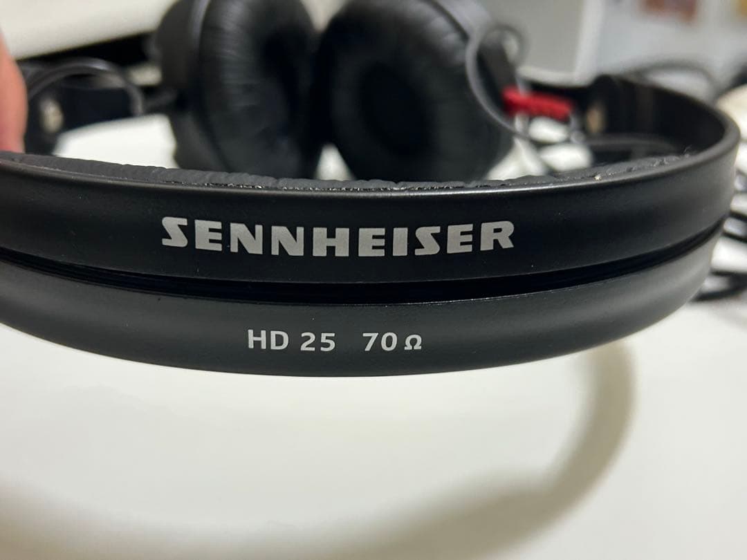 ゼンハイザー Sennheiser HD 25 70Ω 有線ヘッドホン