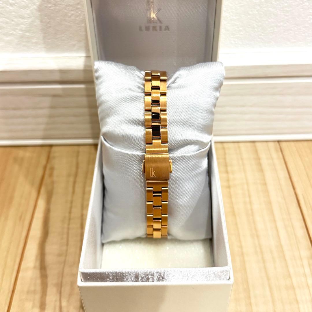 【美品】 SEIKO LUKIA SSVW118 ピンクゴールド　腕時計　ルキア