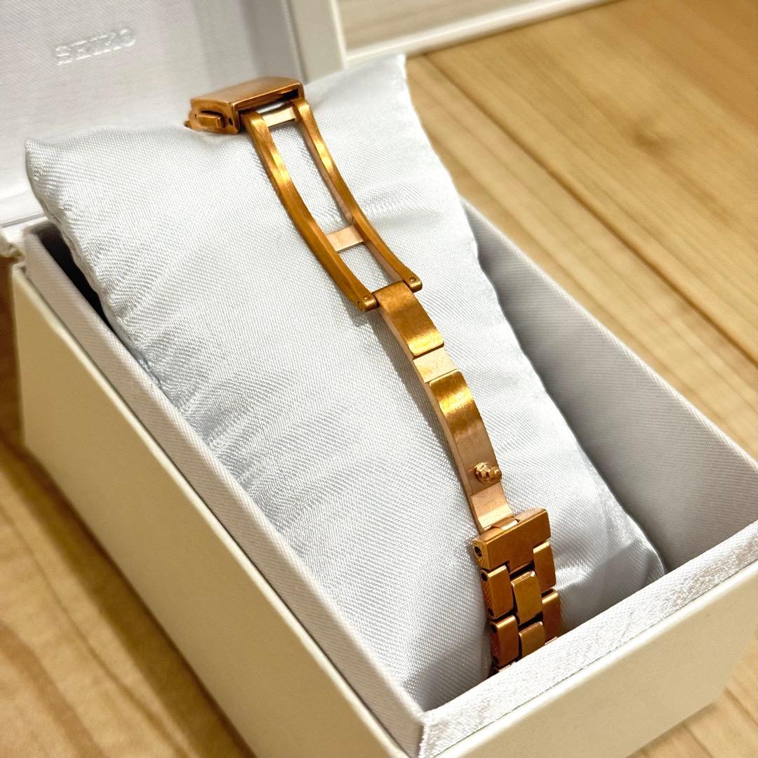 【美品】 SEIKO LUKIA SSVW118 ピンクゴールド　腕時計　ルキア