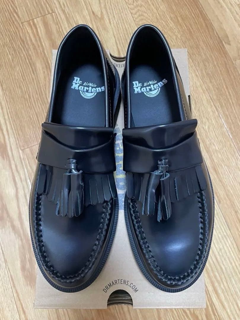 Dr. Martens エイドリアン タッセルローファー