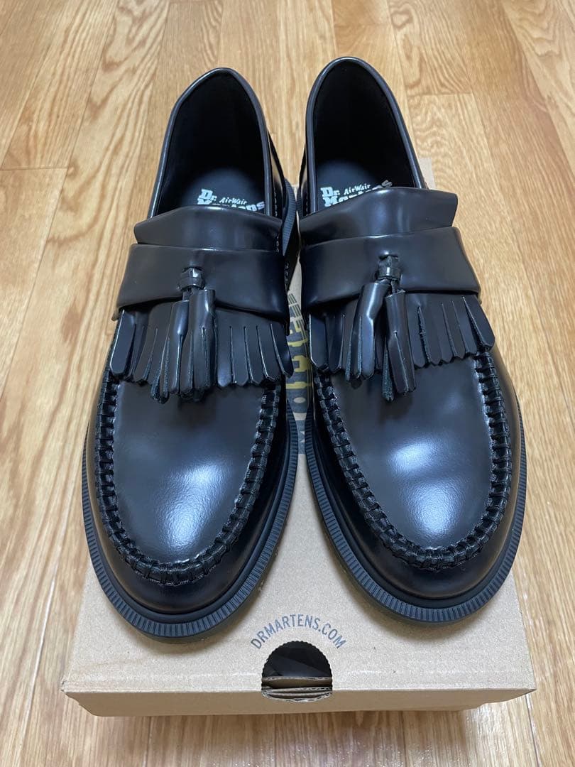 Dr. Martens エイドリアン タッセルローファー