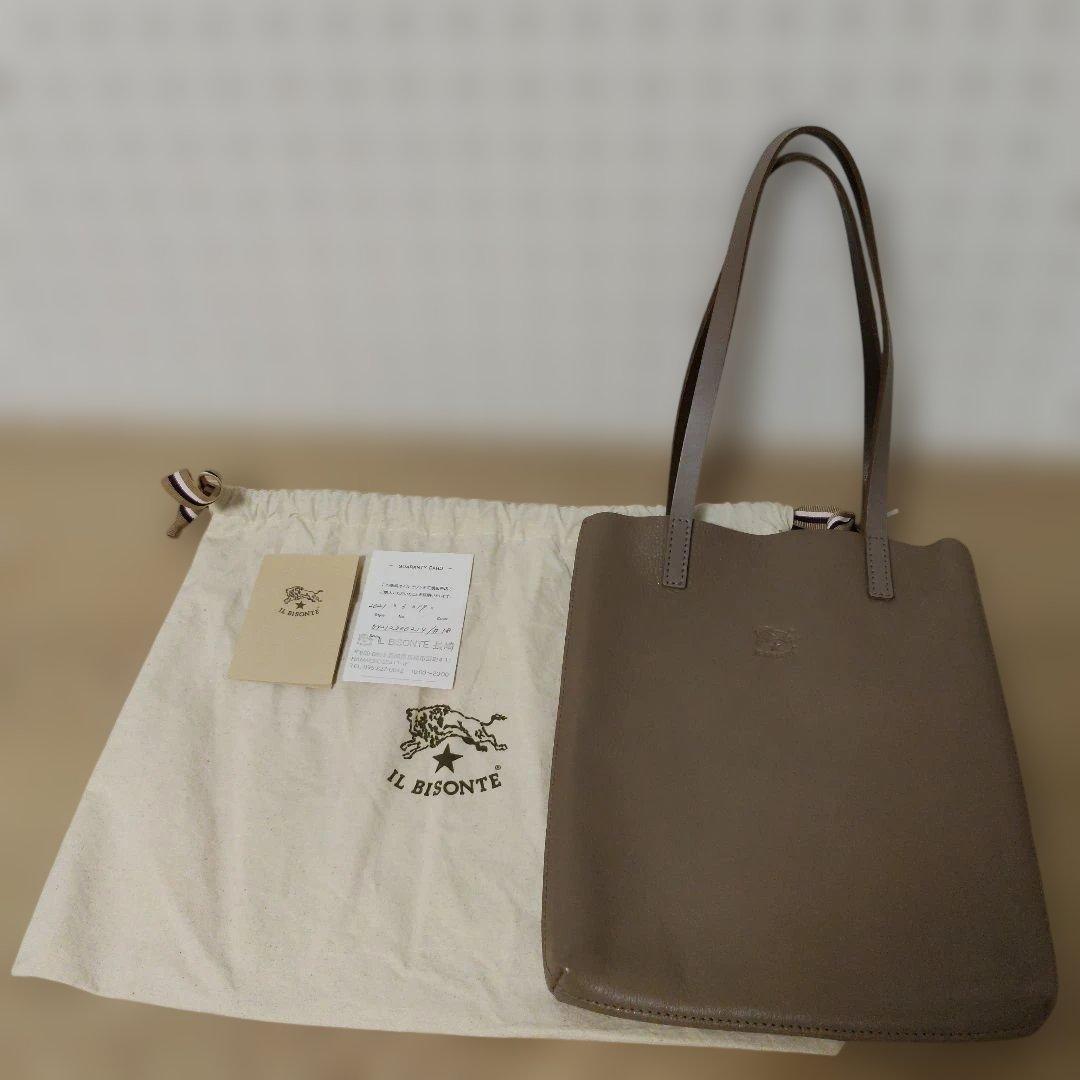 イルビゾンテ　レザートートバッグ