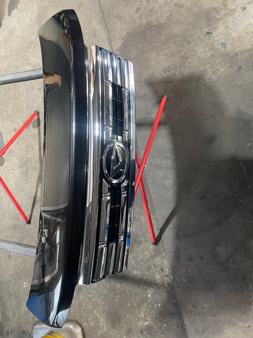 ダイハツ　タントカスタムLA160S ボンネット