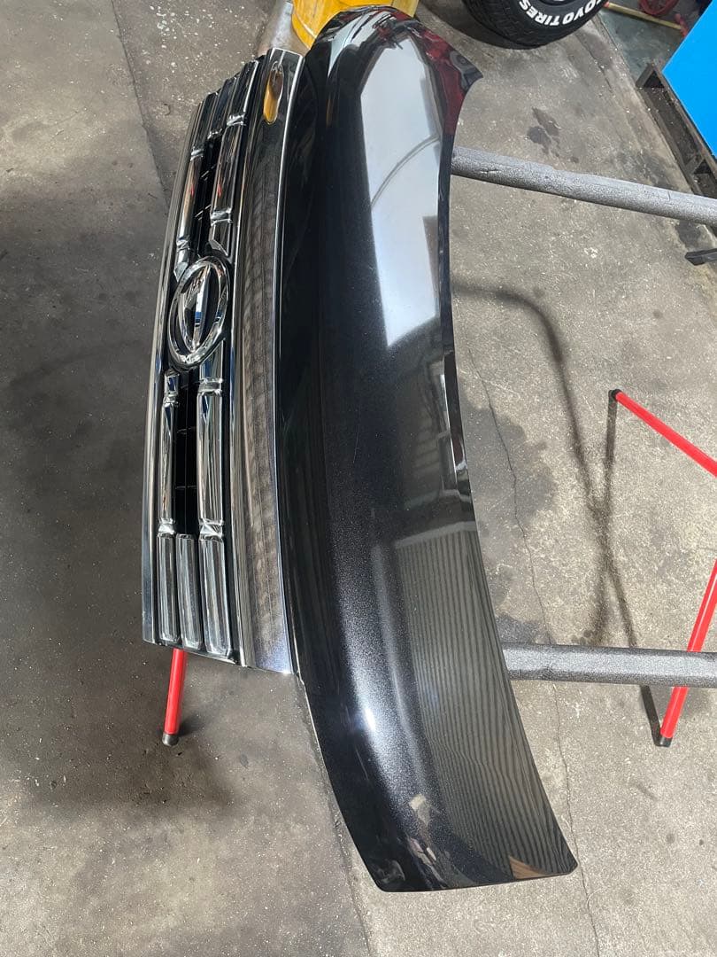 ダイハツ　タントカスタムLA160S ボンネット