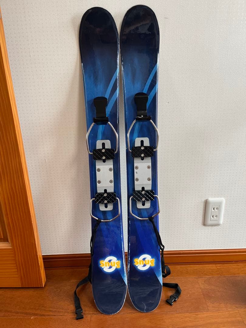 Snug スキー板 青　LINE ファンスキー