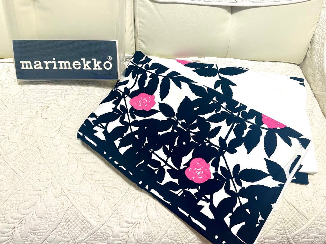 ①未使用品マリメッコ☆ルースプーDLダブルサイズ布団カバー紺ネイビーピンク色