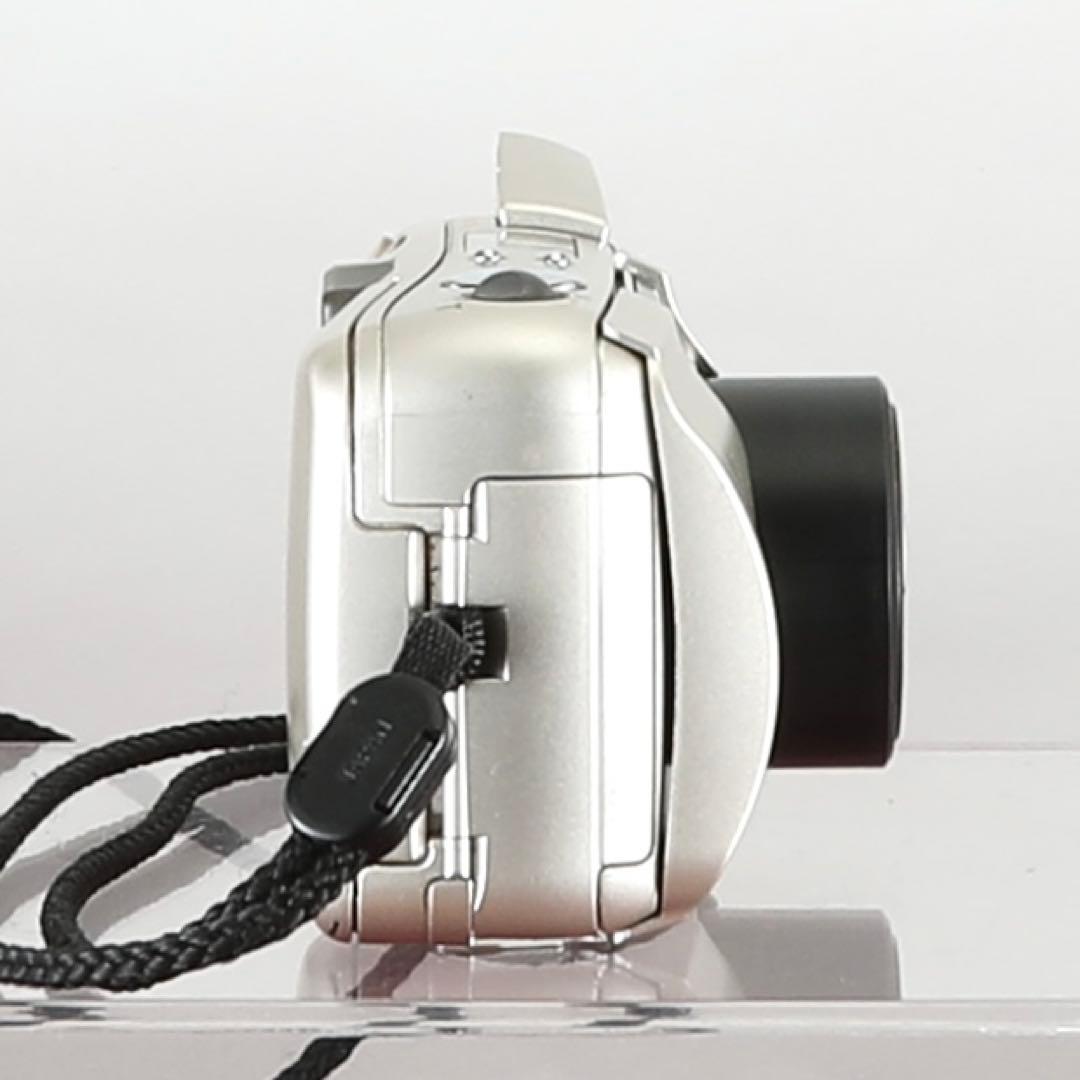 【完動品】Olympus μ [mju:] ZOOM 105 フィルムカメラ