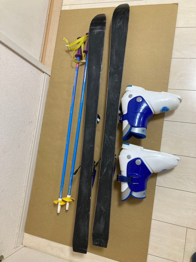 KAZAMAキッズ用スキー板120cmブーツ22cmストック90cm セット