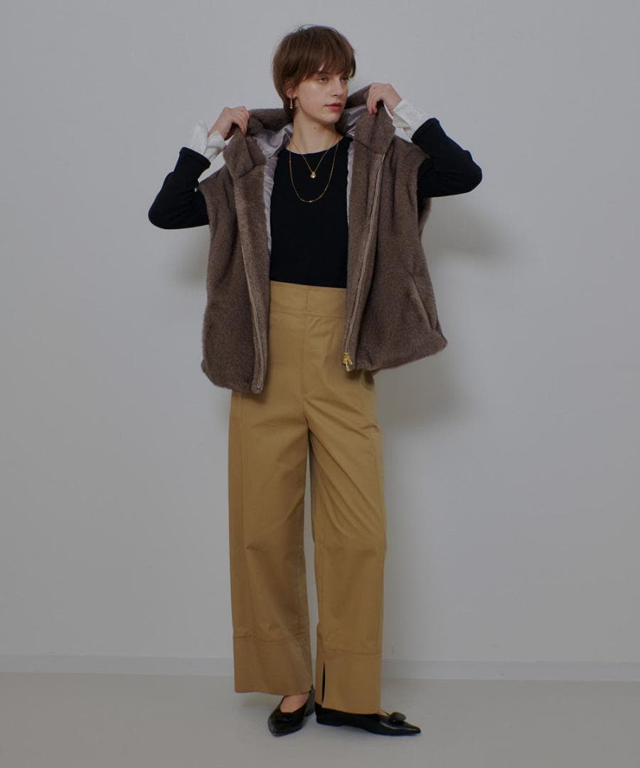 新品タグ付き【アルアバイル】フェイクミンクファーフーディーブルゾン