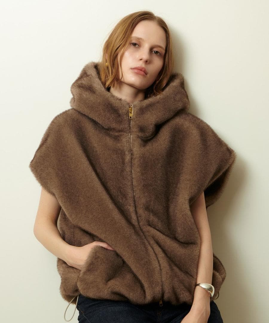 新品タグ付き【アルアバイル】フェイクミンクファーフーディーブルゾン