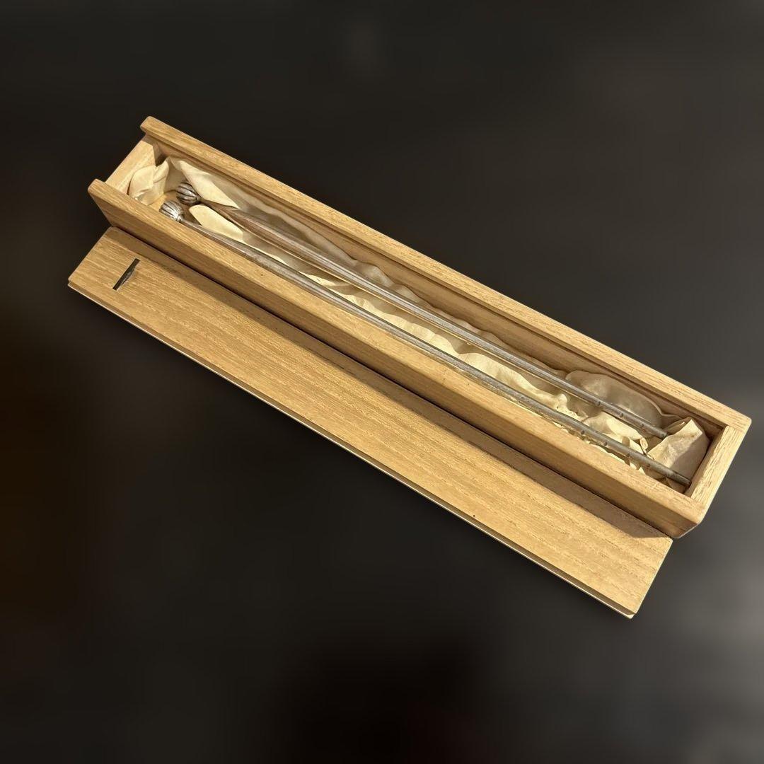 s*n様 銀製　火箸　花頭　共箱　総重量56g