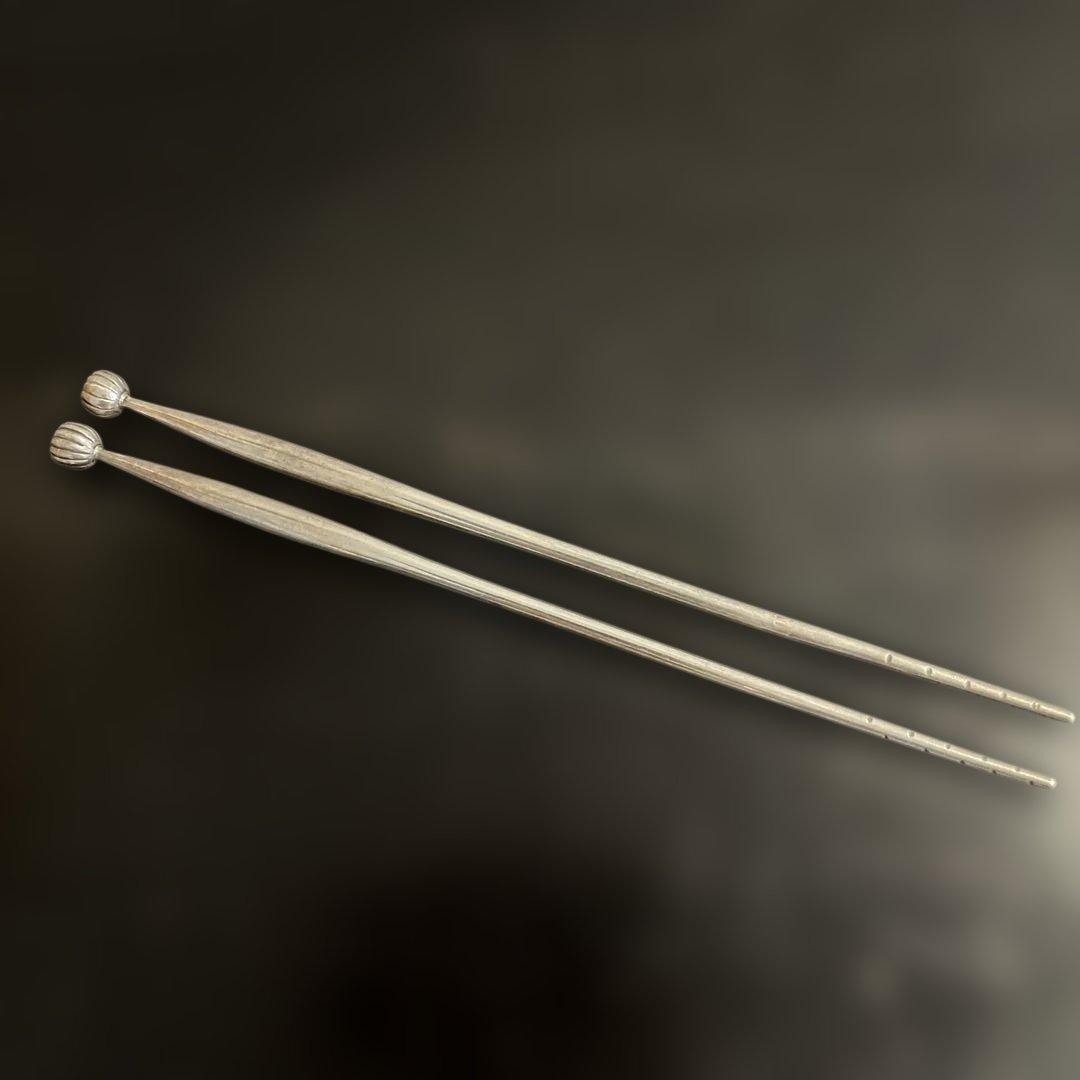 s*n様 銀製　火箸　花頭　共箱　総重量56g