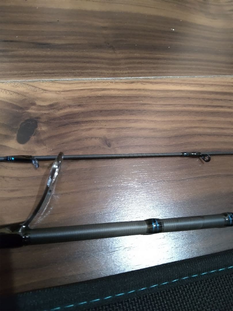 未使用 24エメラルダス AIR 75MLM