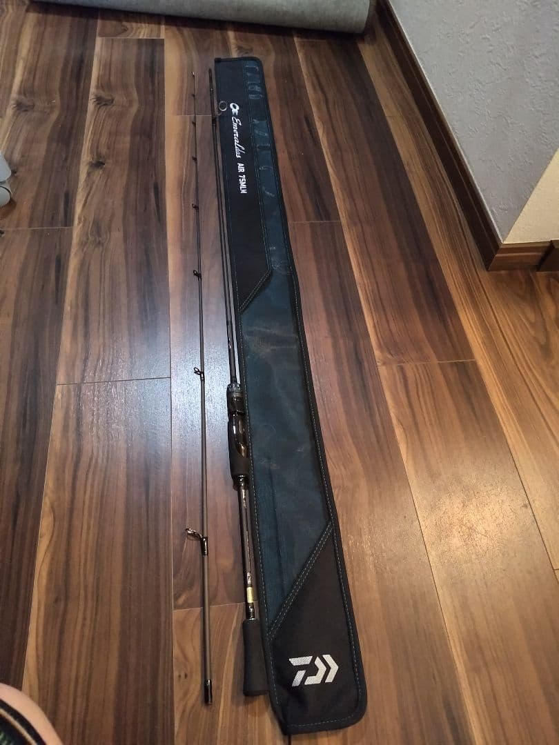 未使用 24エメラルダス AIR 75MLM