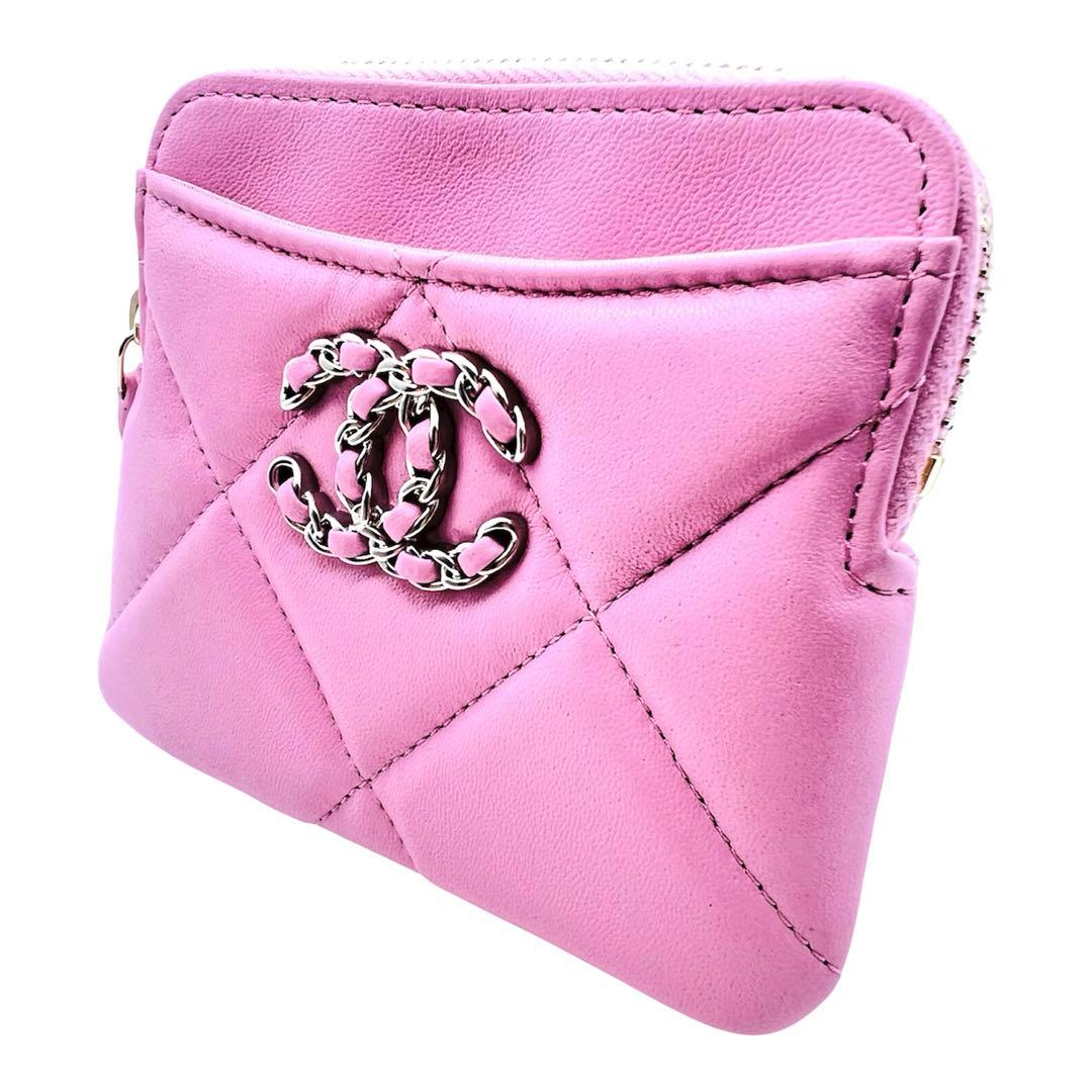 未使用級✨シャネル　マトラッセ　ラムスキン　ココ　ピンク　・カードケース