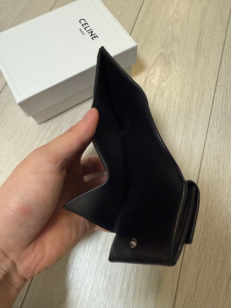 セリーヌ財布