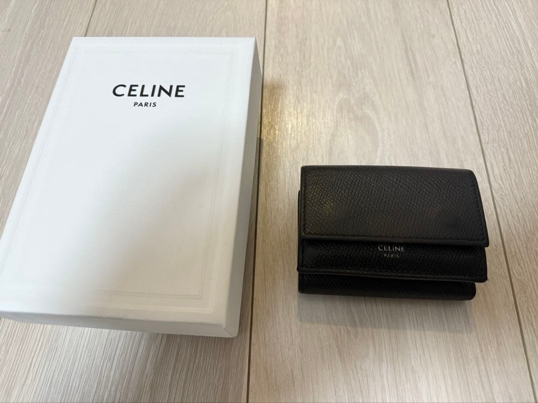 セリーヌ財布