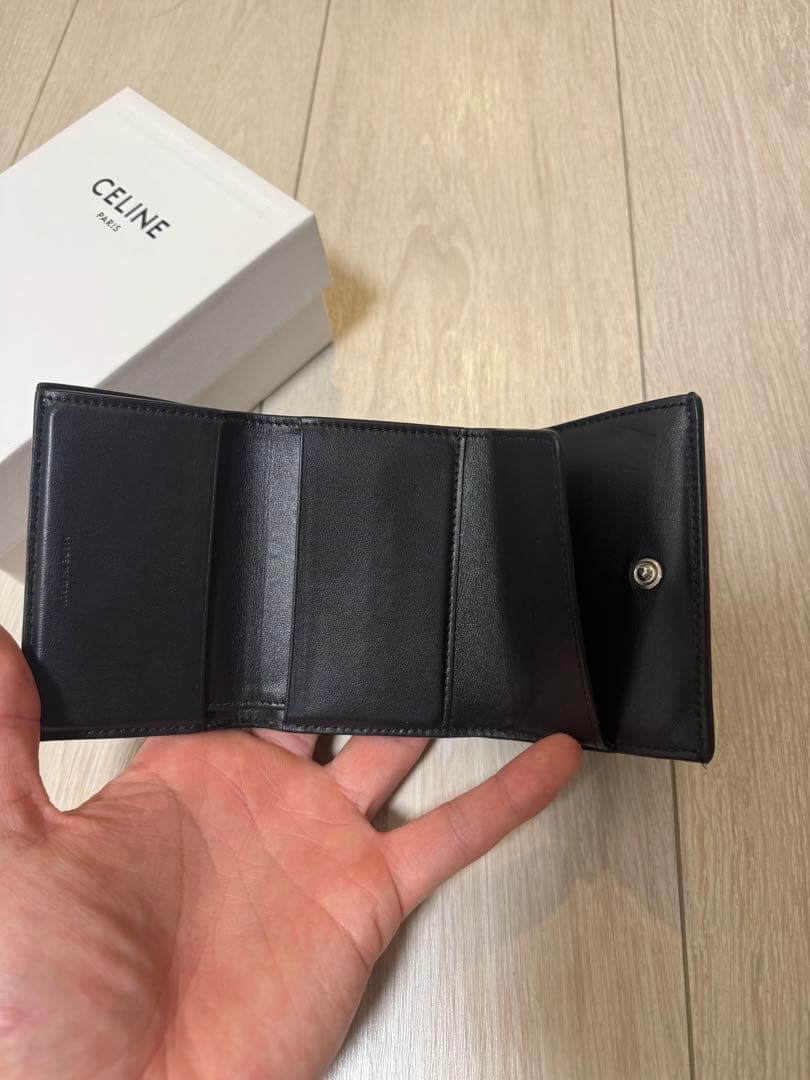 セリーヌ財布