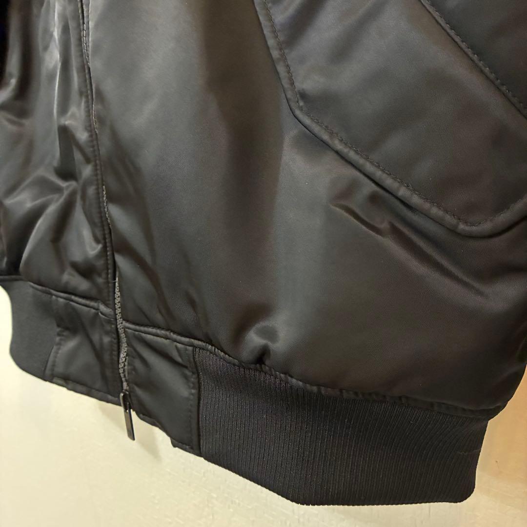 美品✨UNIQLO＋J ダウンMA1ジャケット　Mサイズ ブラック