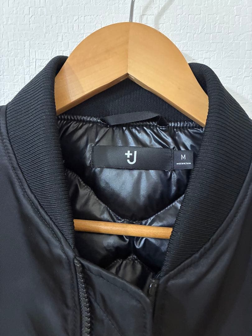 美品✨UNIQLO＋J ダウンMA1ジャケット　Mサイズ ブラック