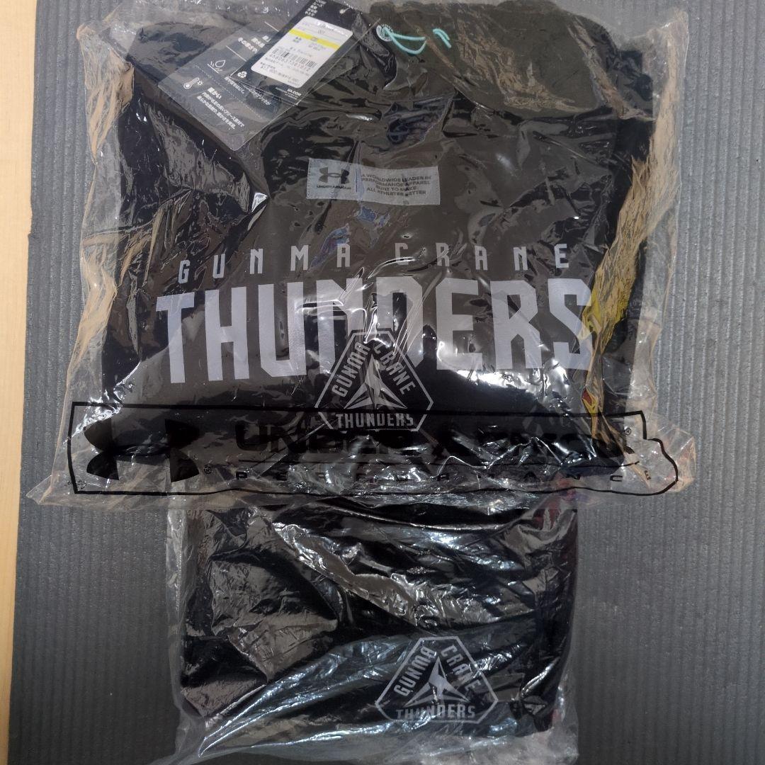 群馬クレインサンダーズ　アンダーアーマー　セットアップ上下