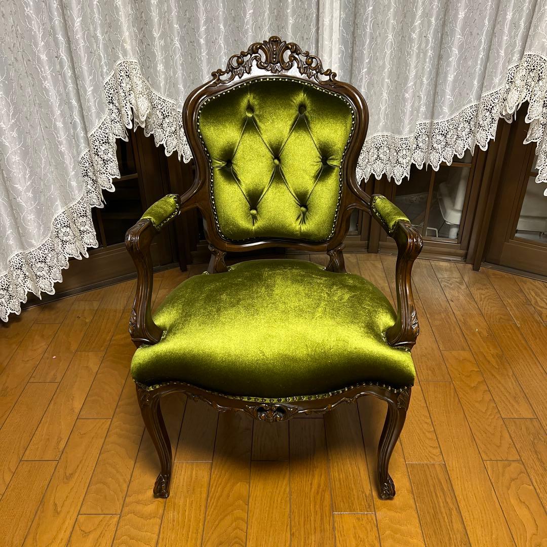 クラシック グリーンベルベット ダイニングチェア①