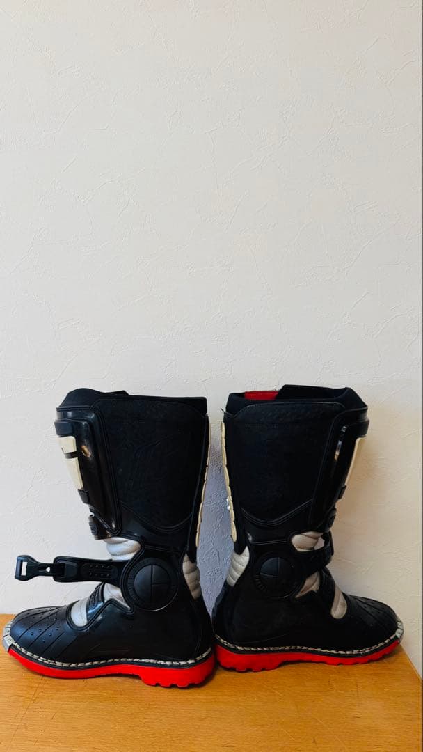 ガエルネ　オフロードブーツ　サイファーJ　26．5