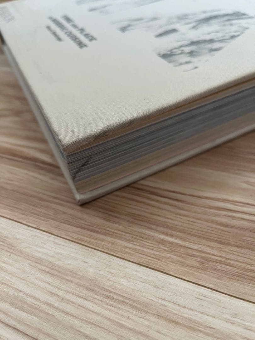 洋書 Noma : Time and Place in Nordic Cuisine