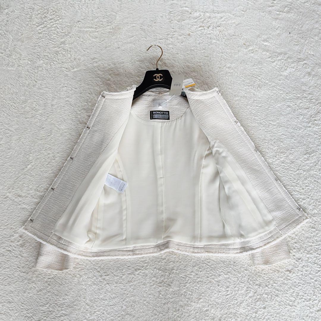 新品タグ付き✨【自由区】ツイードノーカラージャケット 金ボタン イタリア生地38