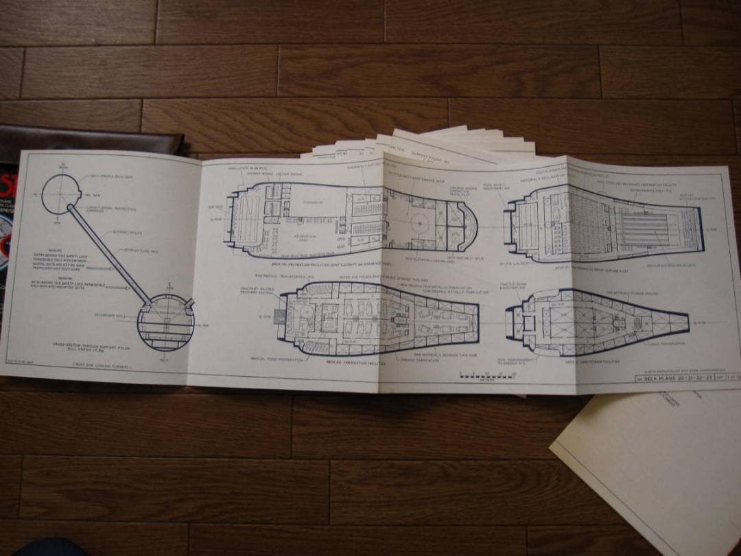 Star Trek Blueprints　スタートレック　宇宙船　設計　青写真