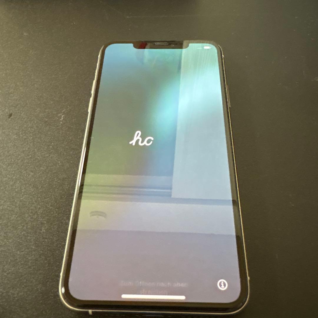 iPhone11pro max シルバー