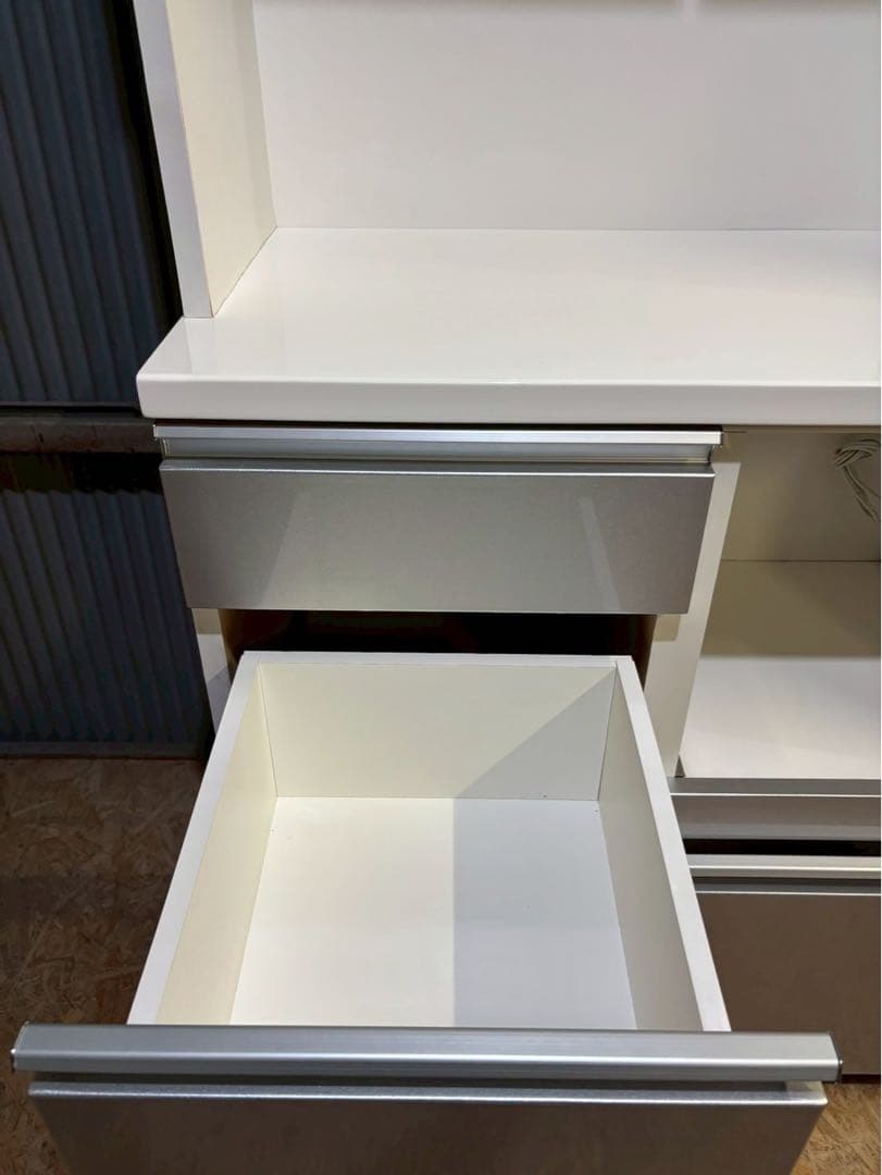 ニトリ 食器棚 キッチンボード H201 W80 D42