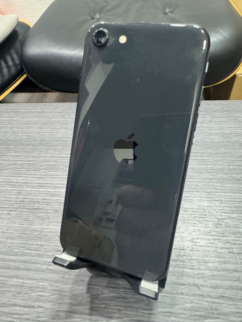 ジャンクApple iPhone se2 大容量256GB シムフリー本体