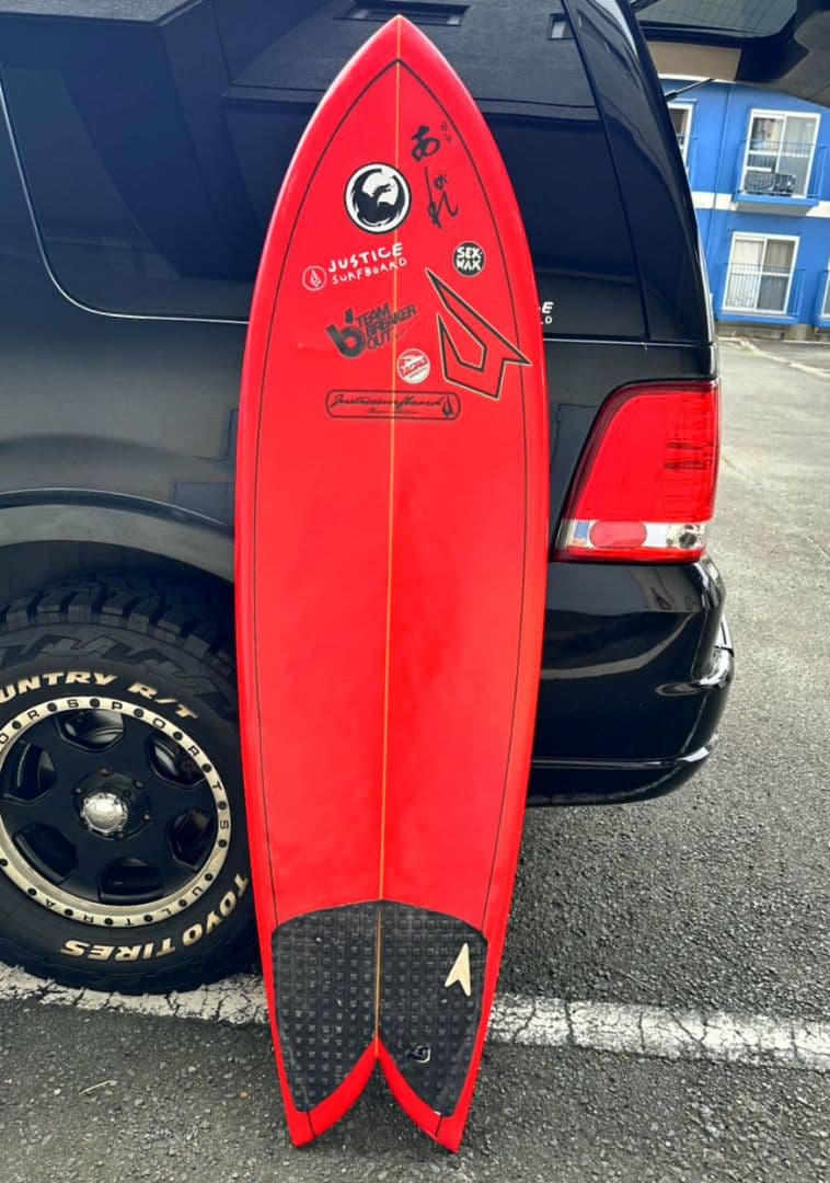 ジャスティス　JUSTICE サーフボード　フィッシュ　ツインフィン　5’10