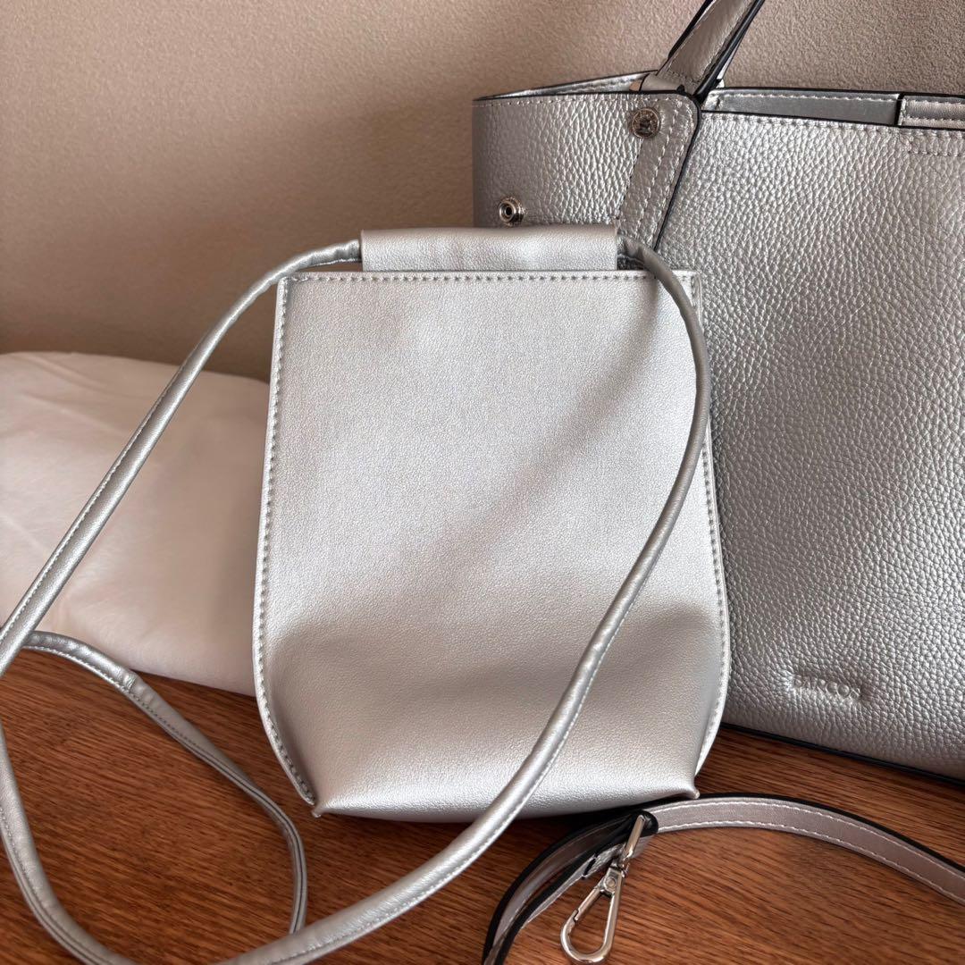 BARCOS レザー シルバー トートバッグ ポーチ パスケース ポシェット