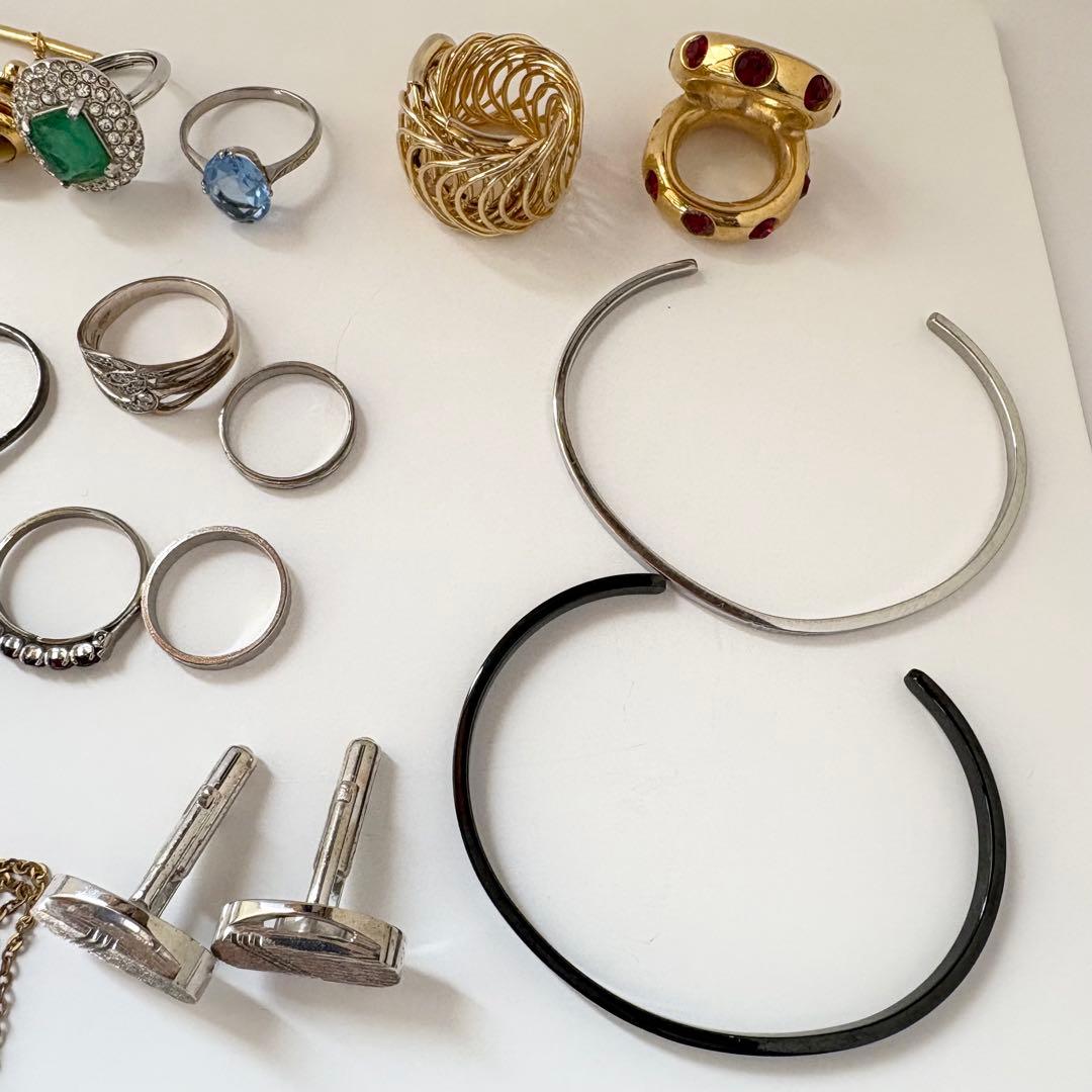 カ*ソ様 遺品整理 アクセサリーまとめ売り