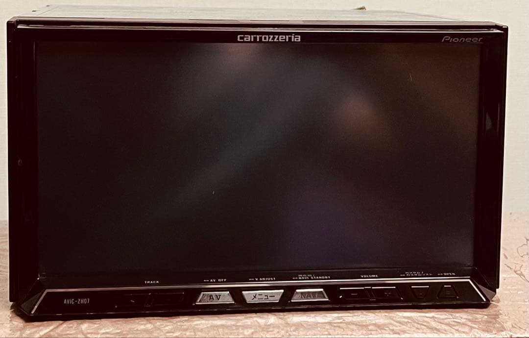 AVIC-ZH07 メモリーナビ★地図データ-2013年製 ★A-273
