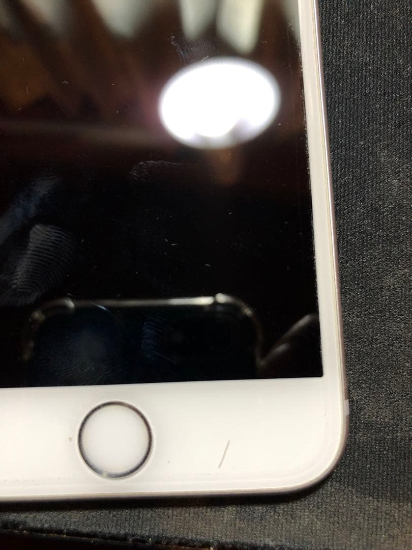 Apple iPhone 8 シルバー 本体 64gb