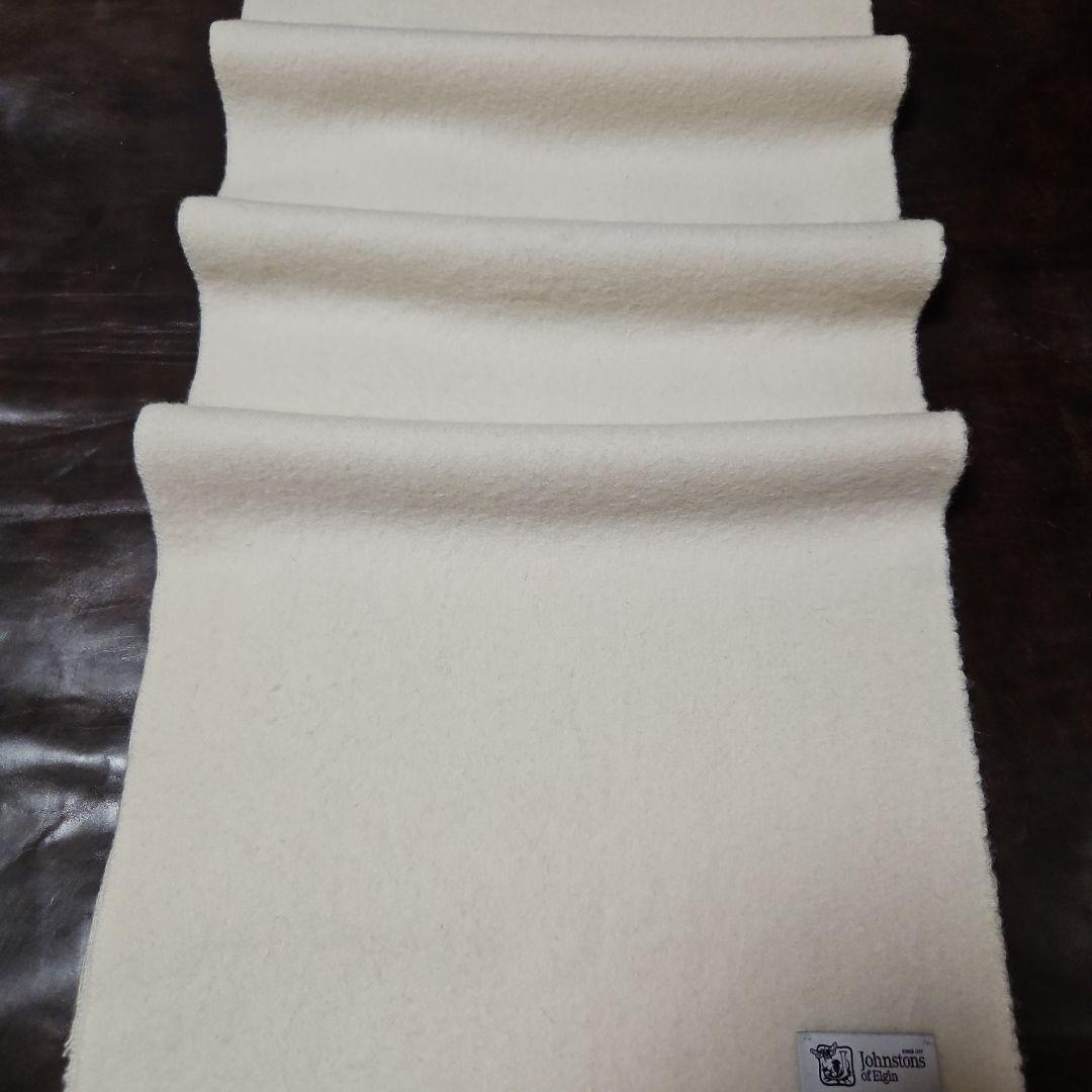 ジョンストンズ　中判カシミヤマフラー