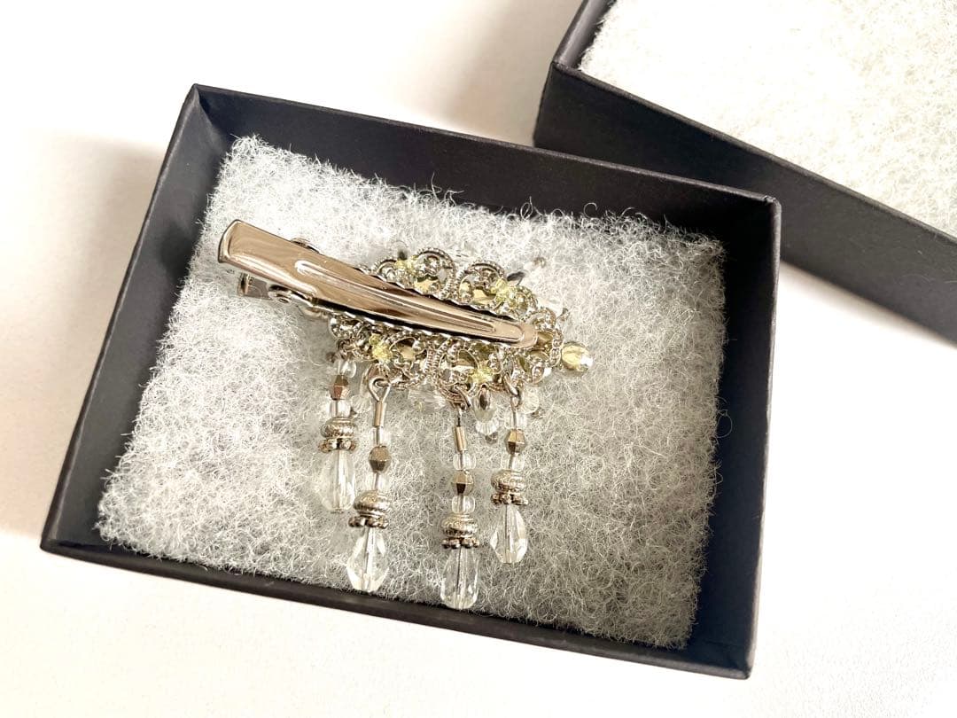 Tanaka Daisuke / crystal hair clip 右用