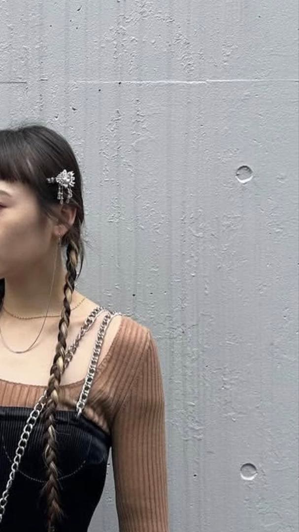 Tanaka Daisuke / crystal hair clip 右用