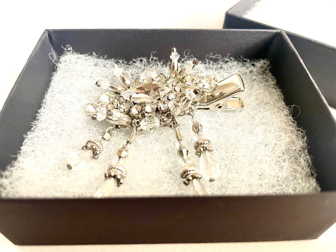 Tanaka Daisuke / crystal hair clip 右用