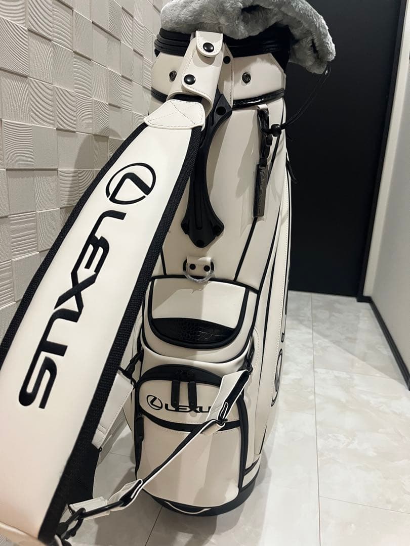 Lexus レクサス　ゴルフバッグ・キャディバッグ ホワイト