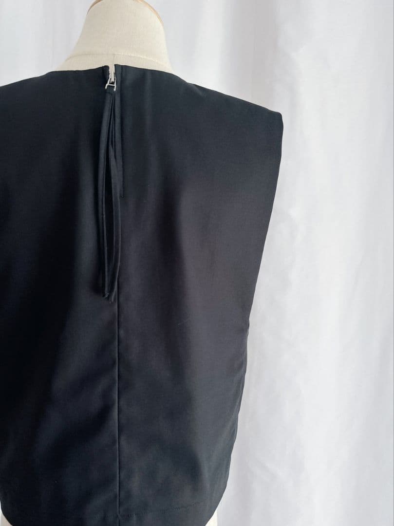 common vintage クロップドベスト