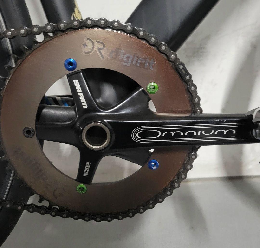 AVENTON CORDOBA ピスト