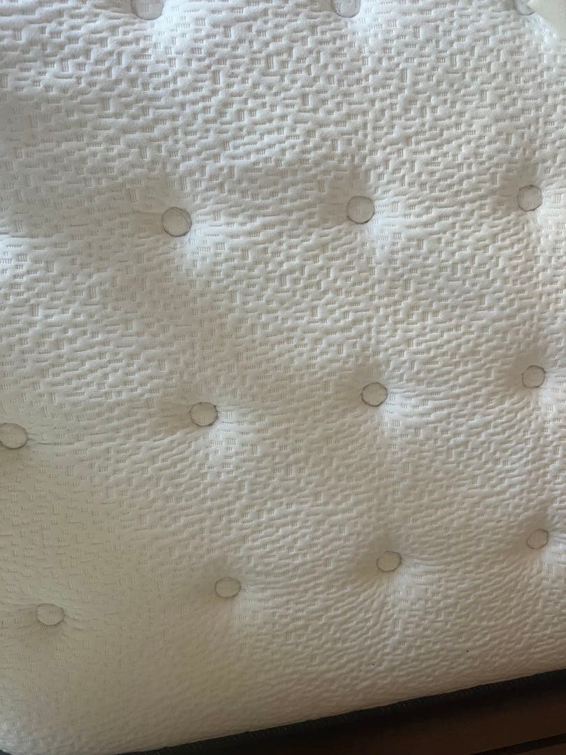 ニトリコンセント付きダブルサイズベッドフレーム　N-sleepマットレスハード